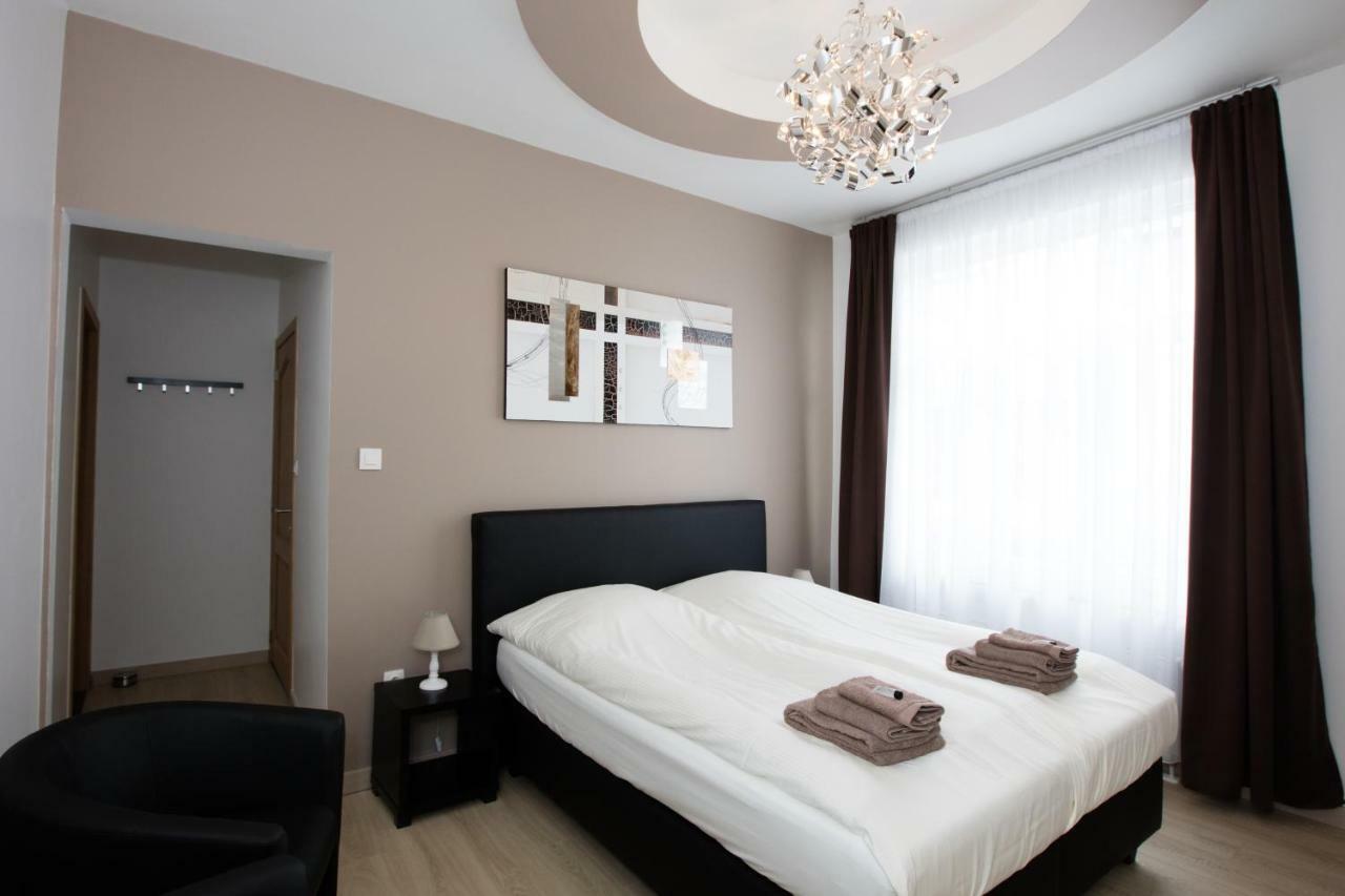 Bed and Breakfast Elysian Ипр Экстерьер фото